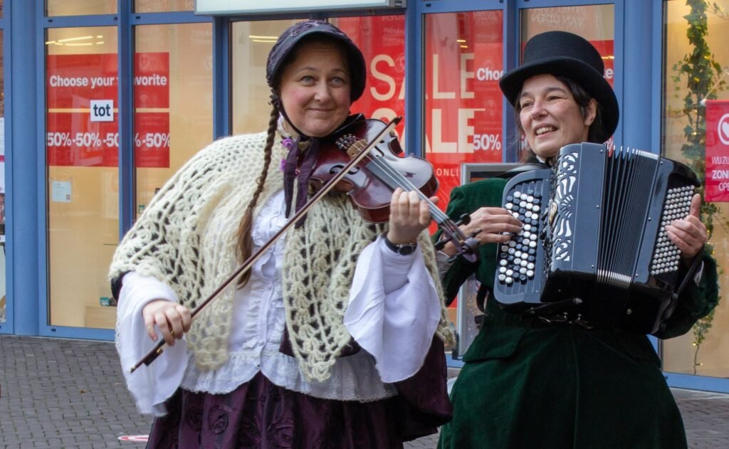 Dickens Duo